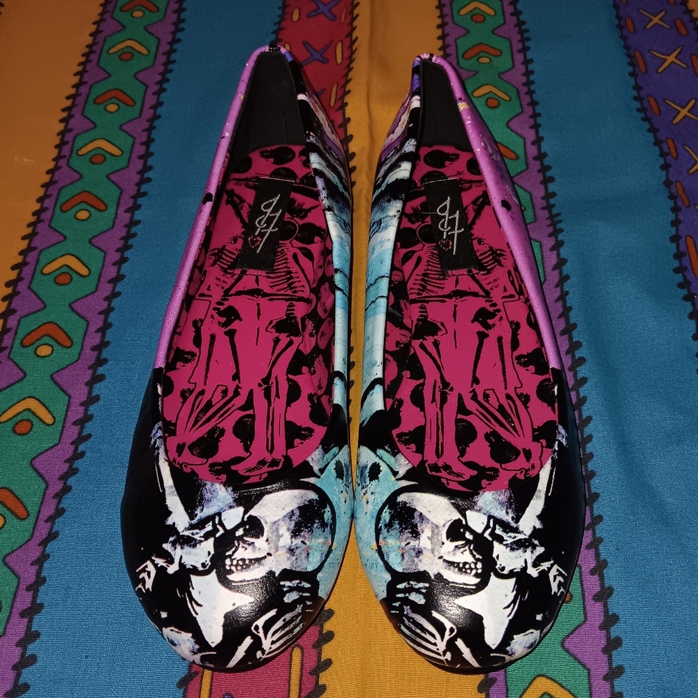 New 2012 Iron Fist × Lora Zombie Art Flats Shoes Vintage Artist Skull Skulls